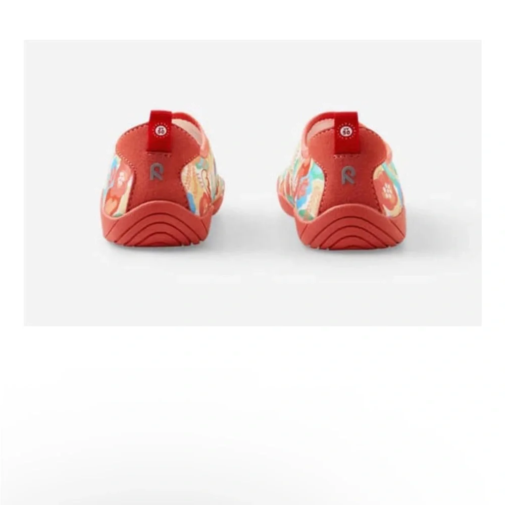 UPF 50+ Water Shoes - Lean